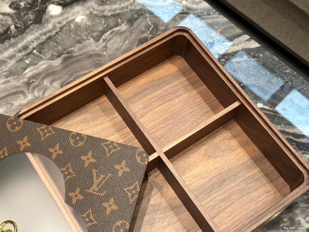 LV ACCESSORIES BOX CUSTOM 2.0 0708